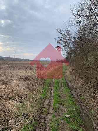 Продаж земельної ділянки 10 соток на Центральна 