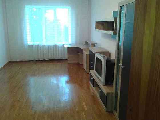 Оренда Квартира 3-кімнатна, 2/17 поверх на ул. Анны Ахматовой, 31 Київ