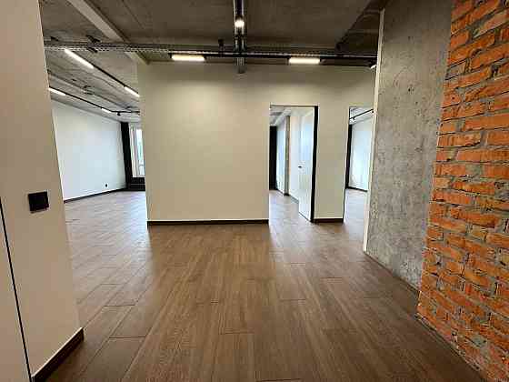 Оренда офісне приміщення на улица Днепровская Набережная, д.15 приміщень - 3, поверх - 2/26 Киев