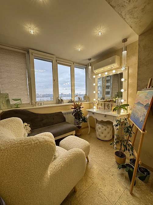 Продаж Квартира 4-кімнатна, 7/9 поверх на Малиновского Маршала ул., 26 Днепр - изображение 2