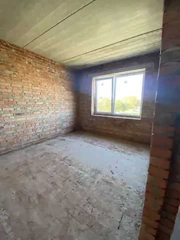 Продаж 2-поверховий   107 кв.м 4 кімн. на мас. Київський  - фото 2