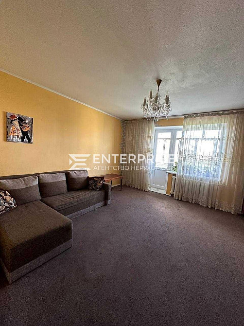 Продаж Квартира 4-кімнатна, 8/9 поверх на вул. Петропавлівська Київ - фото 2