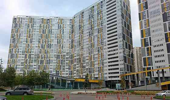 Продаж Будинок 1-кімнатний на Микільсько-Слобідська вул., 10 Kiev