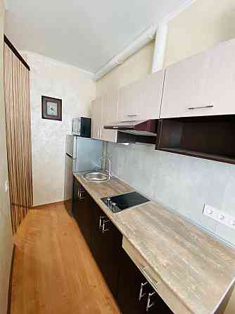 Оренда Квартира 1-кімнатна, 13/13 поверх на Анни Ахматової, 16б Київ