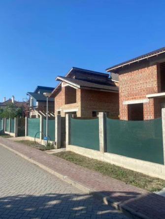 Продам 2-х этажный дом в коттеджном поселке "Сосновый Берег" (Фонтанка, ТЦ "Ривьера") Фонтанка