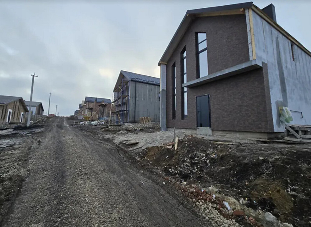 Продаж 2-поверховий  з ділянкою 2.8 сот 130 кв.м    - фото 7