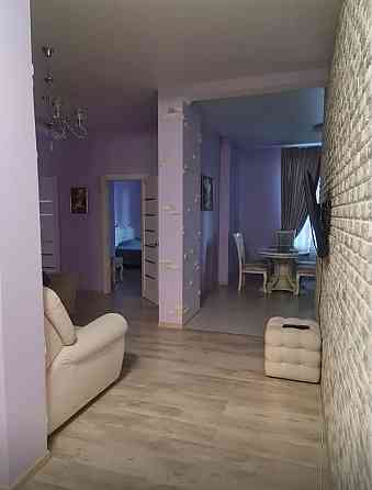 Продаж Квартира 3-кімнатна, 2/24 поверх на Калнишевського Петра вул., д. 7 Kiev