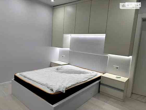 Оренда Квартира 1-кімнатна, 5/25 поверх на Днепровская Набережная, 20 а Киев