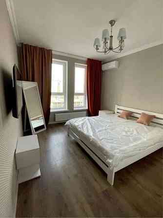 Оренда Квартира 1-кімнатна, 9/16 поверх на ул. Святослава Хороброго Київ