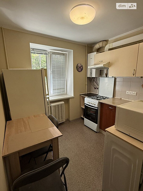 Оренда Квартира 1-кімнатна, 2/5 поверх на Парково-Сирецька, 7 Київ - фото 2