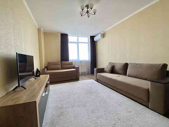 Продаж Квартира 1-кімнатна, 10/16 поверх на Комарова Космонавта вул., д. 46-Б Київ