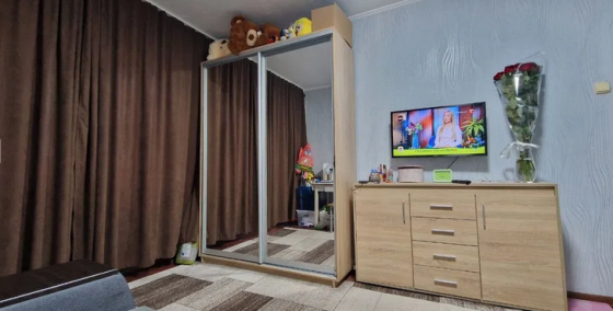 Продам 1-комнатную квартиру в центре п.Котовского с видом на парк Одесса