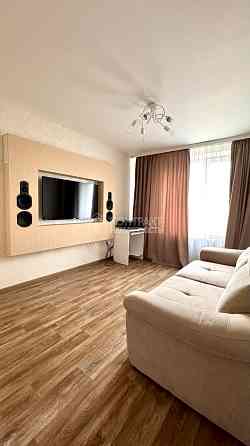 Продаж Квартира 3-кімнатна, 2/12 поверх на вул. Валентинівська Харків