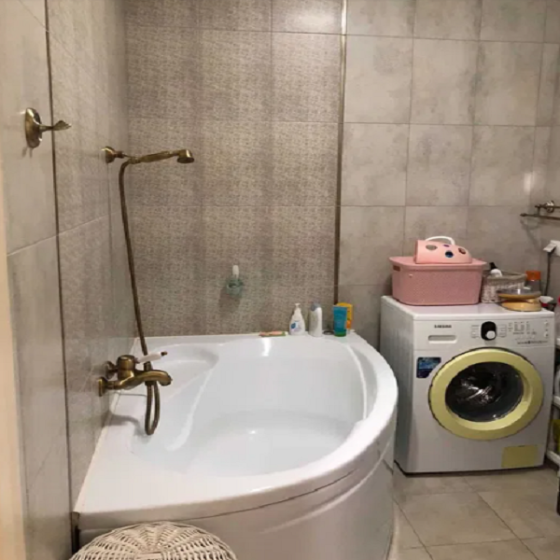 Продам 1-комнатеую квартиру на Высоцкого. Одеса