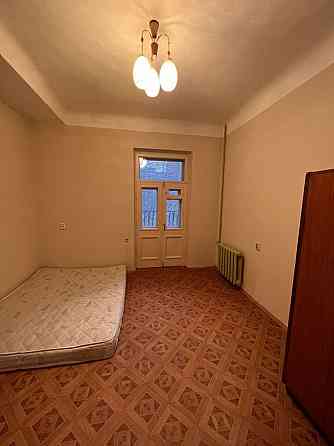 Оренда Квартира 2-кімнатна, 4/4 поверх на Коновальца Евгенія, 24 Kiev