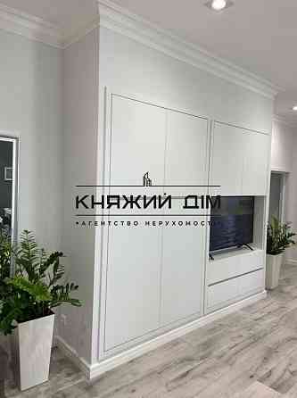 Продаж 4-х к. квартири студіо в царському будинку Львівська Площа. № 21144990 Київ