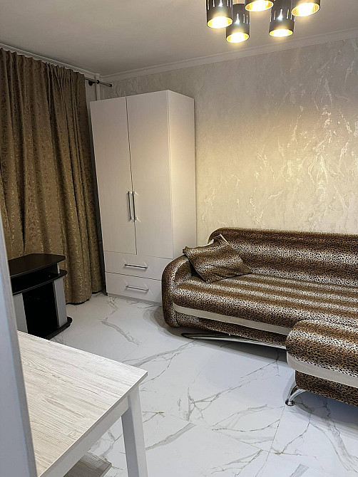 Оренда Квартира 1-кімнатна, 2/9 поверх на Бульвар Лесі Українки, 19 Киев - изображение 1