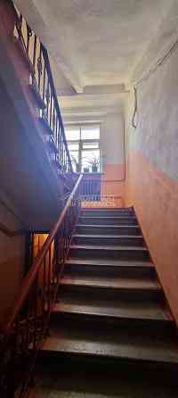 Продаж Квартира 3-кімнатна, 1/5 поверх на вул. Москалівська Харків