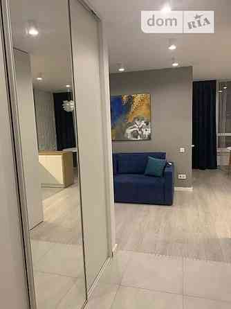 Оренда Квартира 1-кімнатна, 24/26 поверх на ул. Каховская, 60 Київ