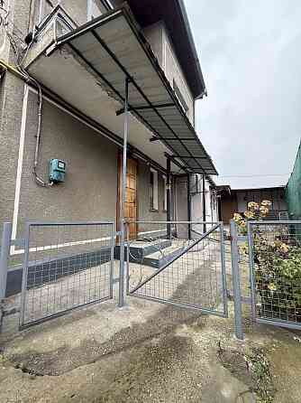 Продаж Квартира 4-кімнатна, 2/2 поверх на Одеська вул., 19 Кропивницький