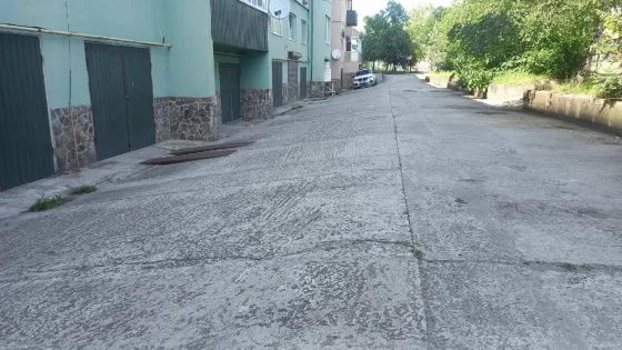 Продається Гараж Під легкове авто площа 21 кв.м 1-й поверх Шевченка Минай