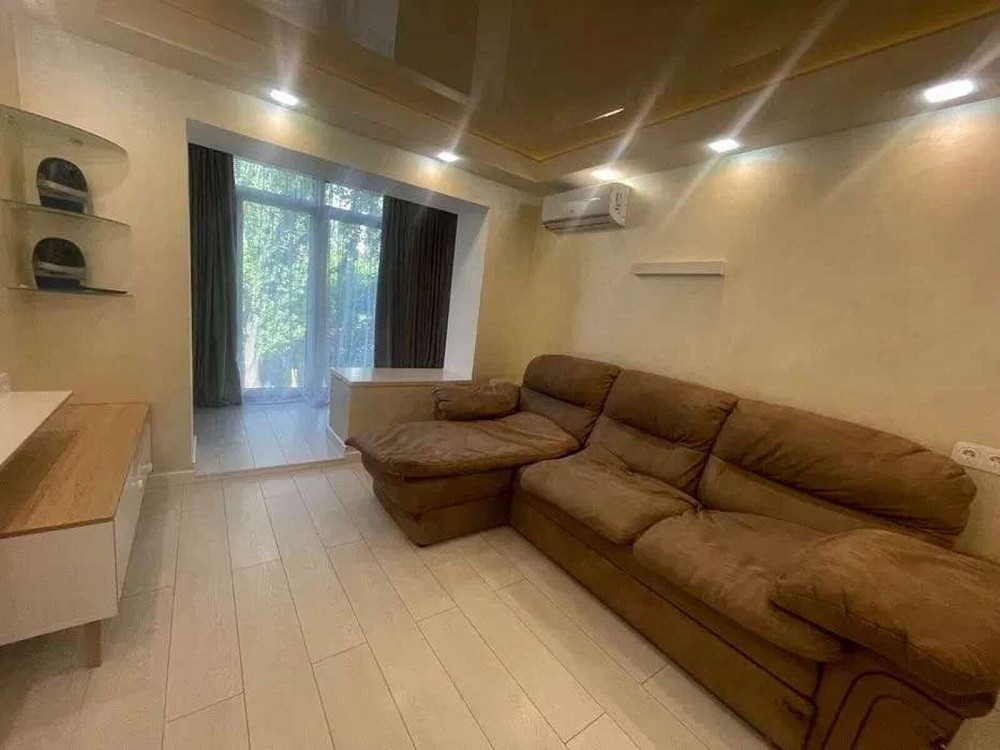 Оренда Квартира 2-кімнатна, 2/5 поверх на пр. Мира Київ - фото 2