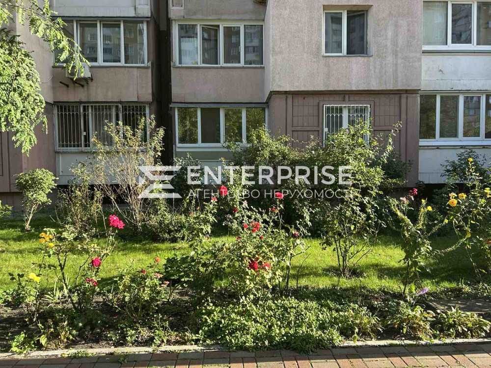 Продаж Квартира 1-кімнатна, 18/22 поверх на вул. Пчелки Елены Киев - изображение 12