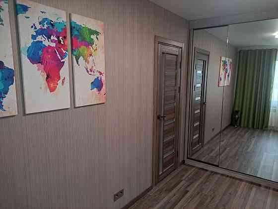 Продаж Квартира 2-кімнатна, 8/9 поверх на Донця Михайла вул., д. 21А Kiev