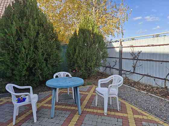 Дом с душой в Нерубайском — уют, мебель и техника остаются! Нерубайське