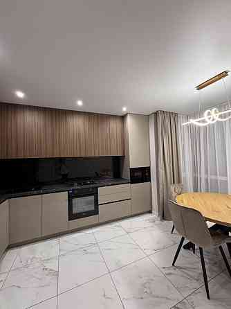 Продаж Квартира 2-кімнатна, 9/11 поверх на вул. Бандери С. Ивано-Франковск