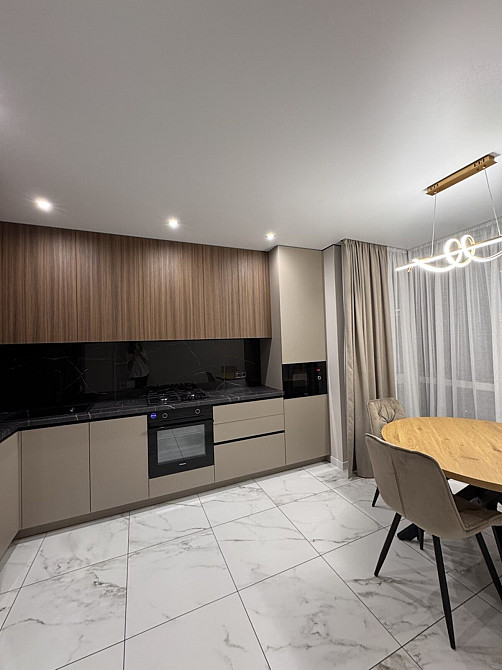 Продаж Квартира 2-кімнатна, 9/11 поверх на вул. Бандери С. Ивано-Франковск - изображение 1