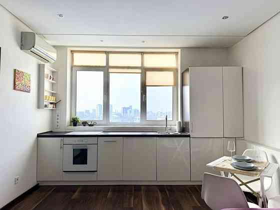 Продаж Квартира 1-кімнатна, 19/20 поверх на Гетьмана Вадима вул., д. 30б Киев