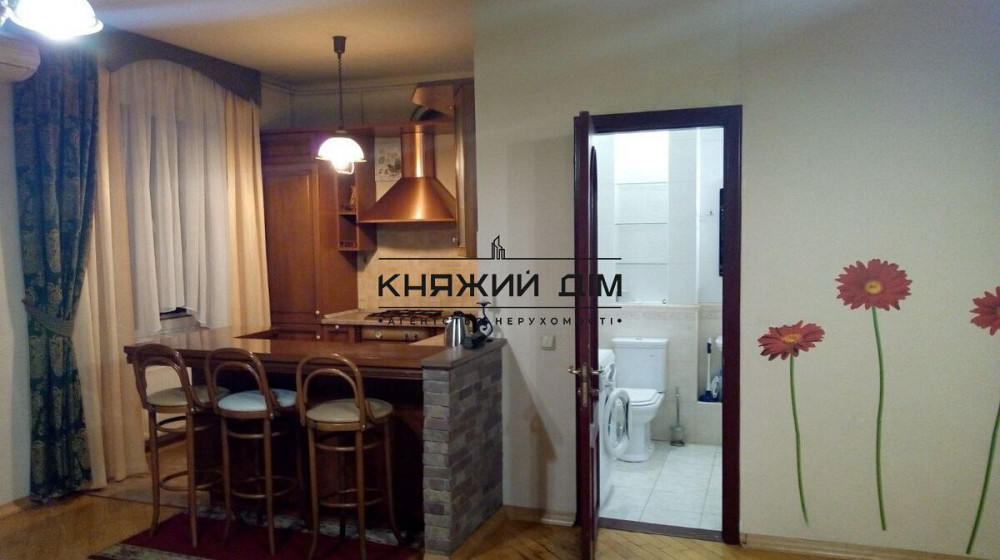 Оренда Квартира 3-кімнатна, 4/5 поверх на Вышгородская ул. Київ - фото 2