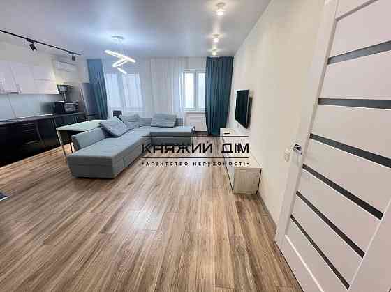 Оренда Квартира 2-кімнатна, 21/24 поверх на Новополевая ул. Kiev