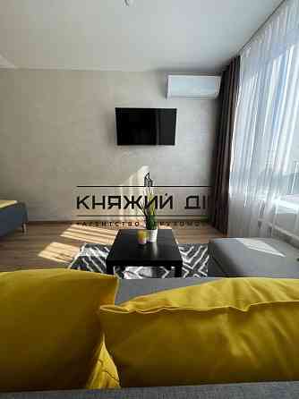 Оренда Квартира 1-кімнатна, 23/25 поверх на Драгоманова ул. Kiev