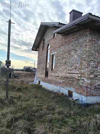 Продаж Будинок 7-кімнатний на вул. Тернопільська Ternopil'