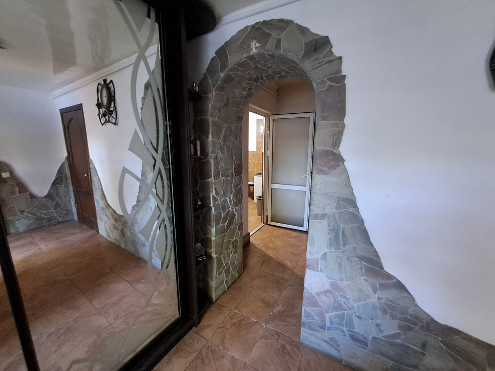 Продаж заклад громадського харчування на Хмельницького Б. вул., 2 поверх - 1/2 Жизномир - фото 8