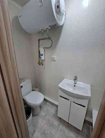 Продаж 2к Квартира 35 кв.м площа Польова Zhytomyr