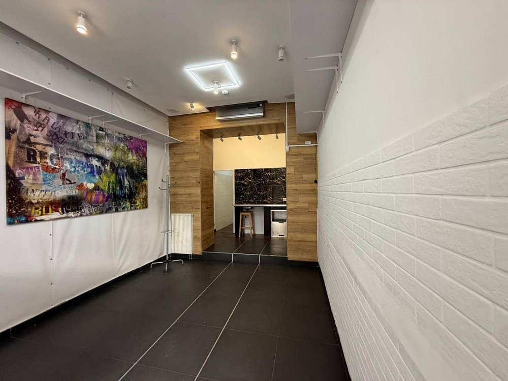 Продаж приміщення вільного призначення на вул. Грушевського Михайла приміщень - 3, поверх - 1/3 Львів - фото 2