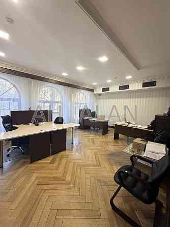 Оренда офісне приміщення на Жилянська вул., 72А приміщень - 3, поверх - 3/4 Київ