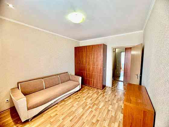 Оренда Квартира 1-кімнатна, 15/23 поверх на просп. Миколи Бажана, 12 Київ