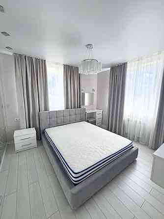 Продаж Квартира 3-кімнатна, 9/17 поверх на Миколи Руденка вул., д. 148в Київ