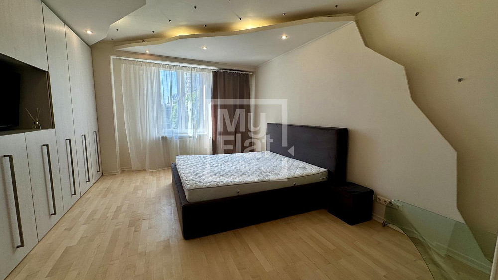 Продаж Квартира 3-кімнатна, 5/8 поверх на вул. Назаровская Kiev - photo 6