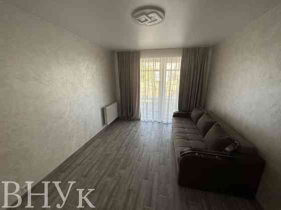 Продаж Квартира 1-кімнатна, 5/10 поверх на Університетська Ужгород