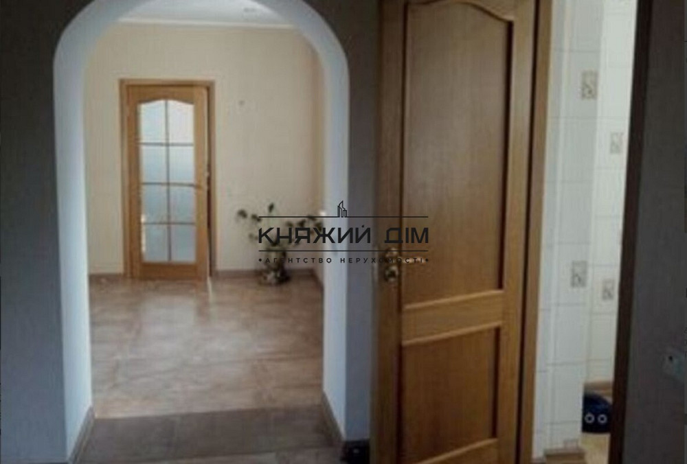 Продажа дома с басейном с. Гнидын Бориспольский р-н. Код объекта 226925  - фото 4