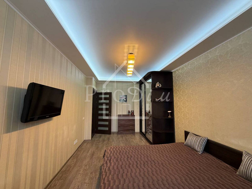 Продаж Квартира 1-кімнатна, 12/23 поверх на Феодосійська вул., 1А Київ - фото 2