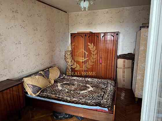 Продаж 3-кімнатної квартири біля метро Чернігівська Київ