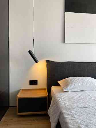 Продаж Квартира 2-кімнатна, 18/25 поверх на Ревуцкого вул., д. 40В Киев