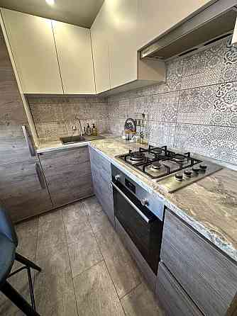 Продаж Квартира 3-кімнатна, 8/9 поверх на Берестейський вул., д. 148/1 Київ