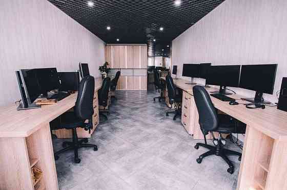 Оренда офісне приміщення на улица Срибнокильская, д.1 приміщень - 5, поверх - 28/28 Kiev